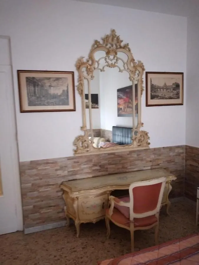 Bed & Breakfast Dal Pontefice Bed and Breakfast Rome